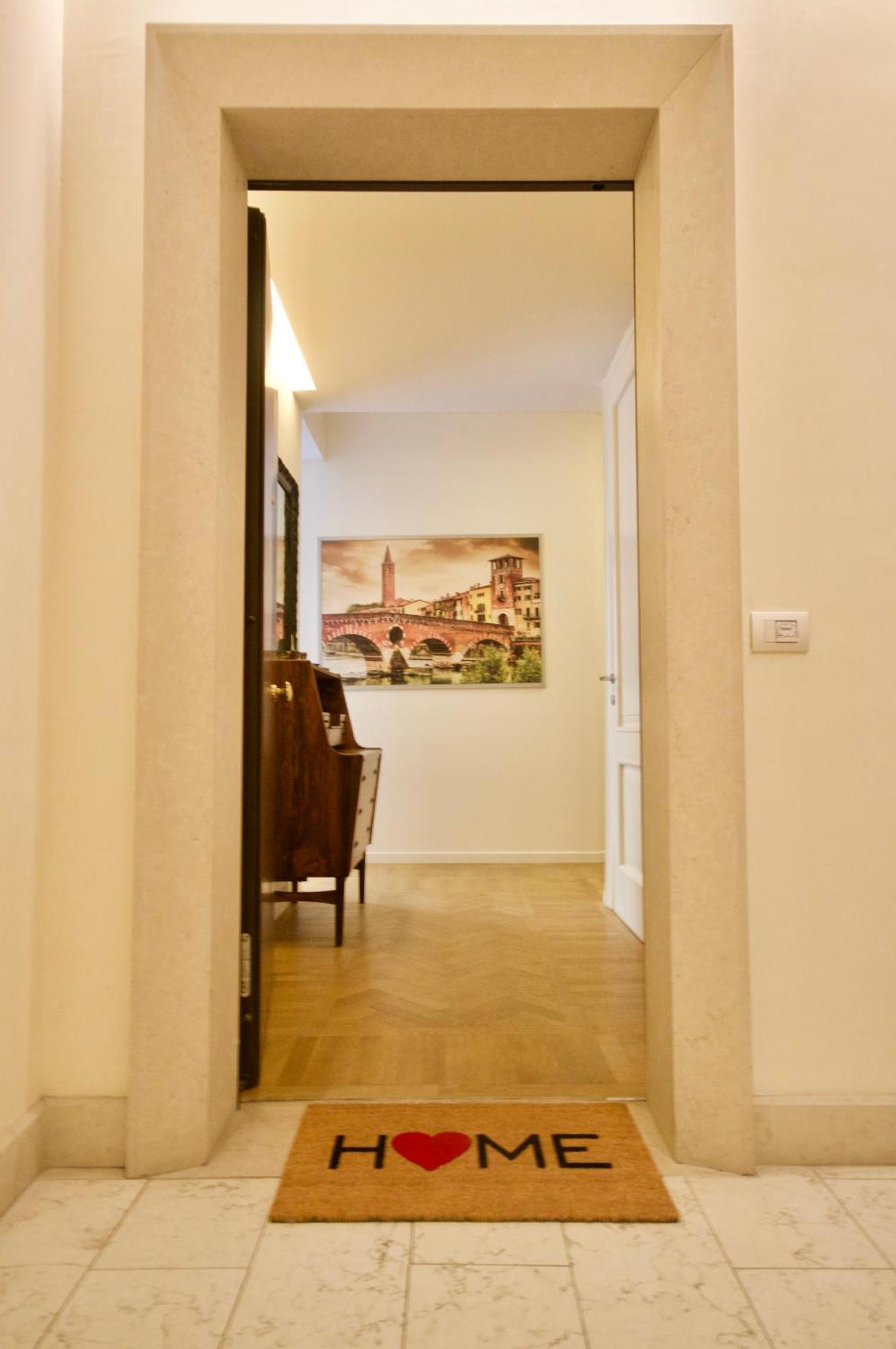 Room Verona Ai Duchi Bagian luar foto