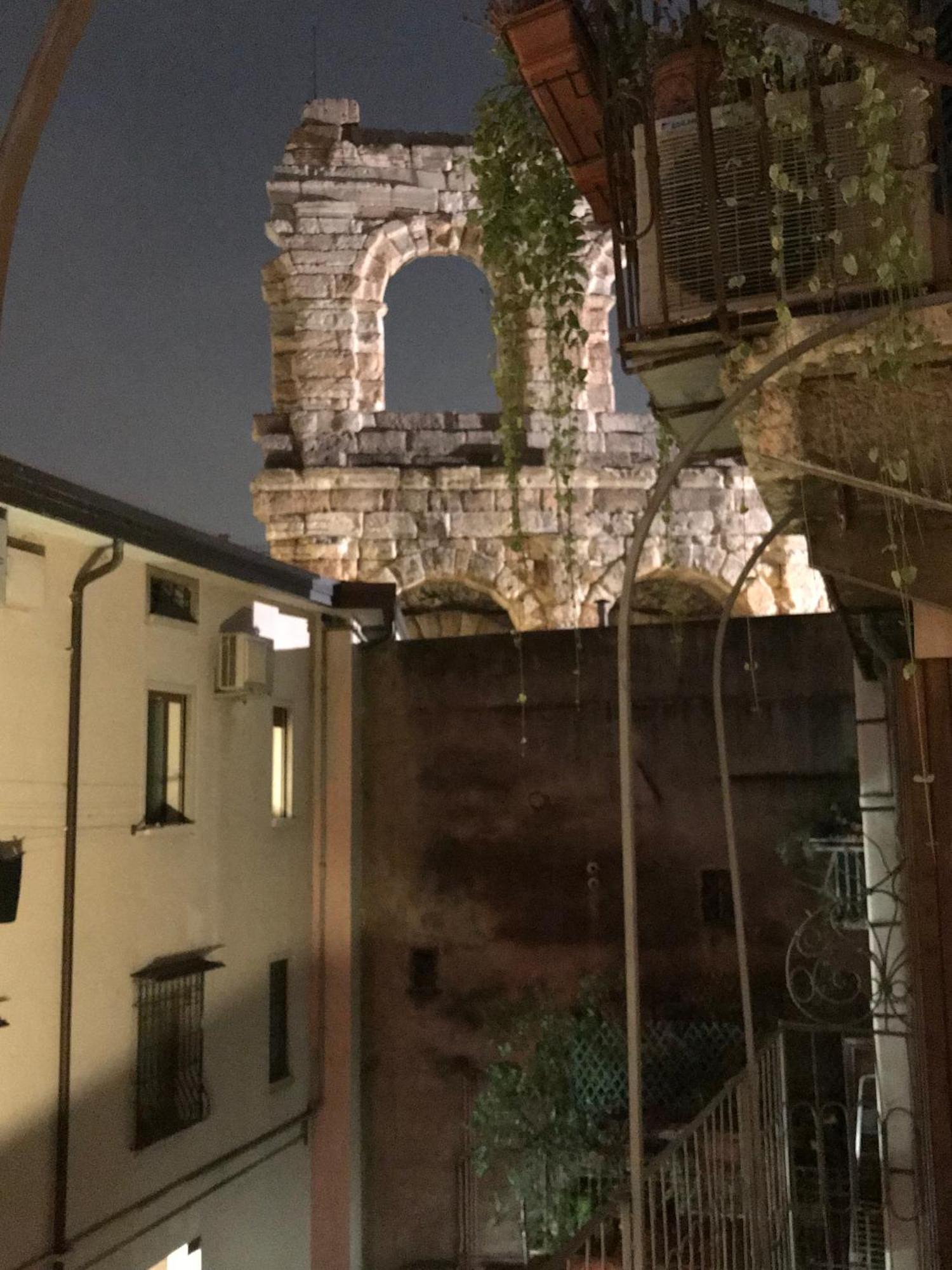 Room Verona Ai Duchi Ruang foto